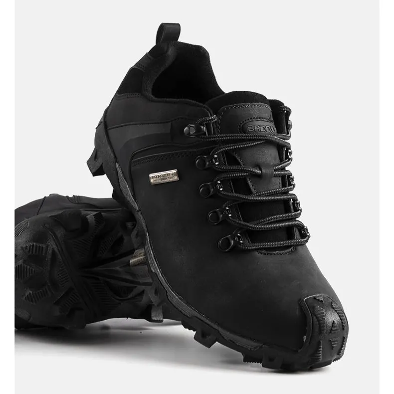 Black insulated boots from Bamroks