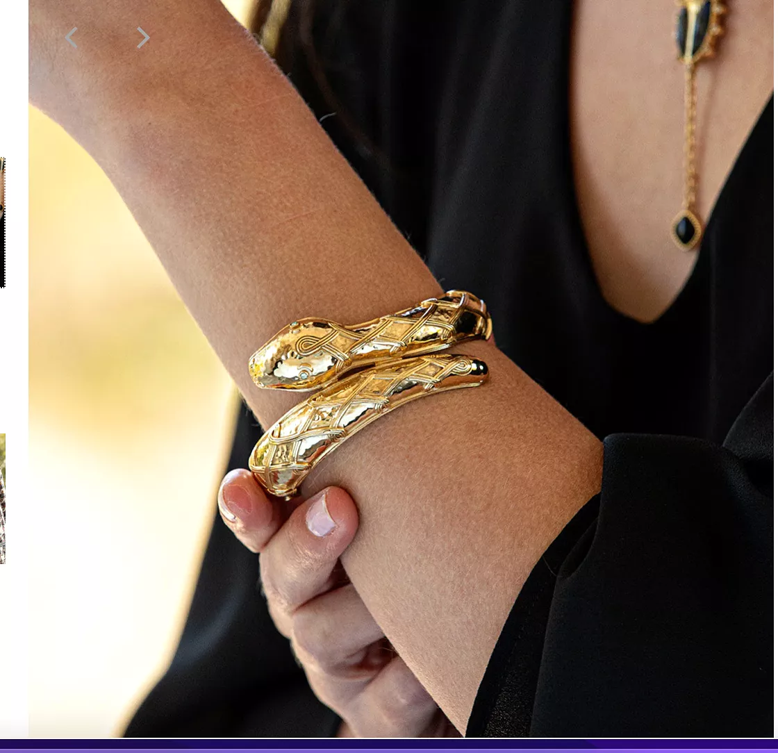 Capucine De Wulf Goddess Serpentina Hinged Bangle in Hammered Gold