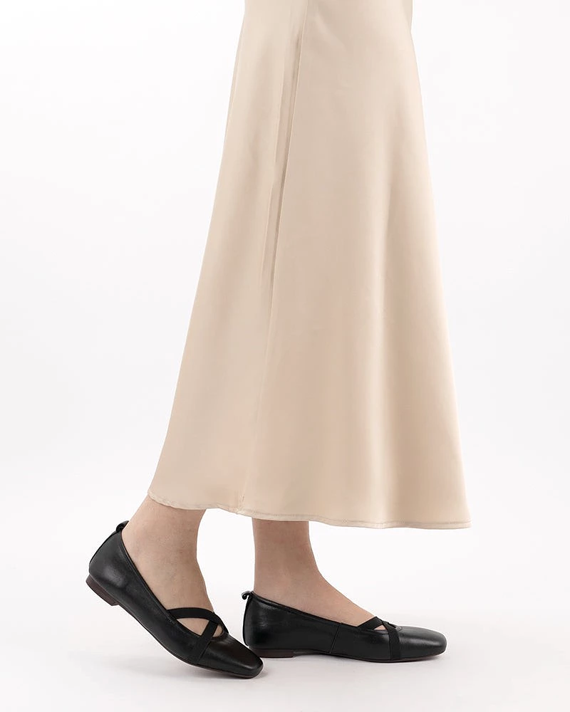 Crossover Straps Slip On Walking Ballet Flats