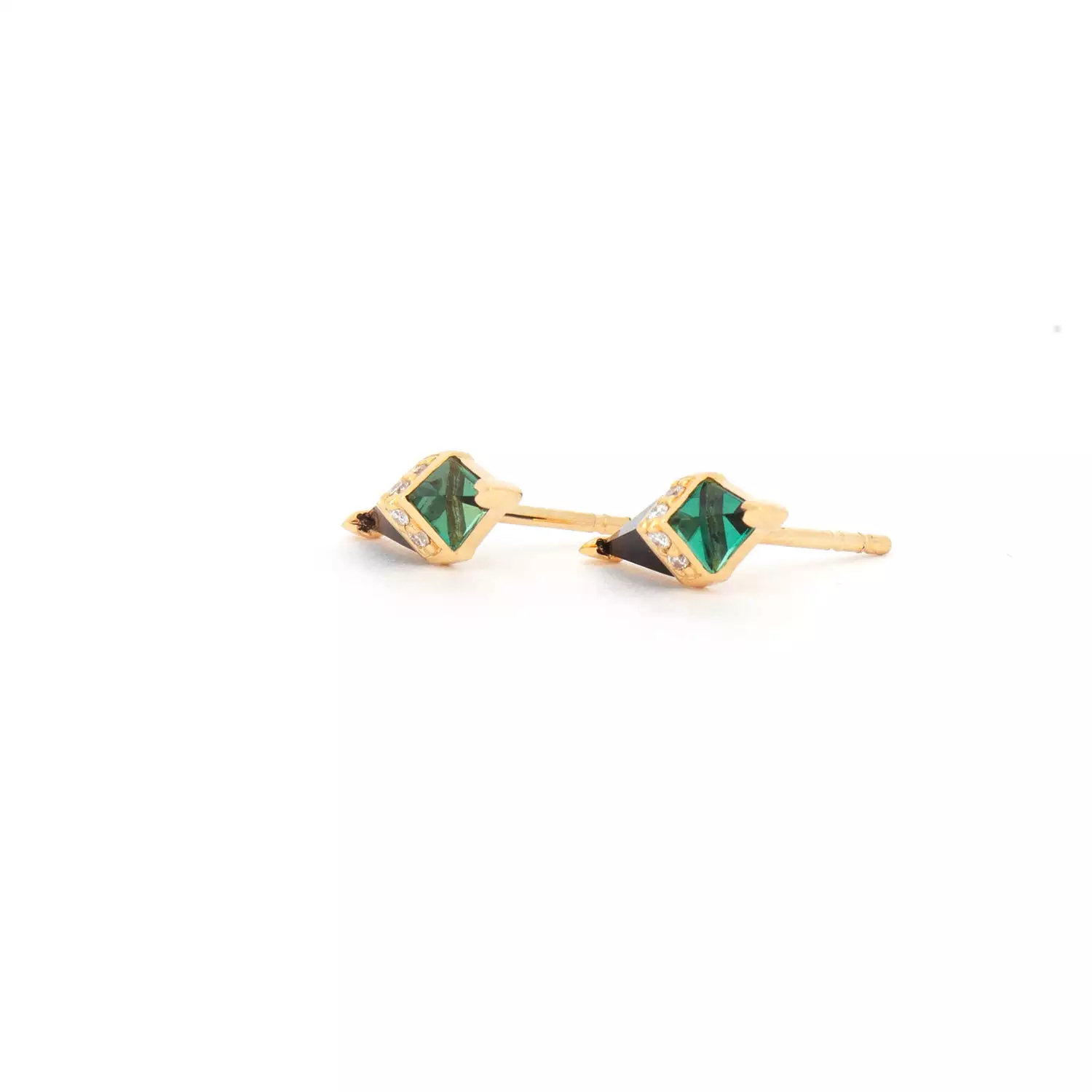 Green Quartz/Onyx & Diamond Pietra Studs