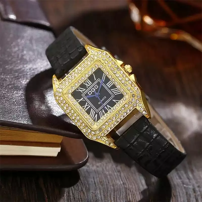 Luxury Fashion Women Watches Shining Dial Design Qualities Ladies Quartz Wristwatches Retro Rectangle Female Leather Clock Gifts