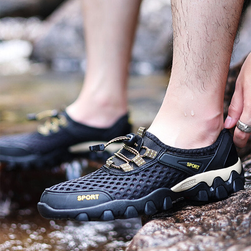 Summer Men's Wading Shoes Breathable Non-slip Bend Resistant Outdoor Casual Shoes Sports Shoes Suitable For Outdoors Camping Wad