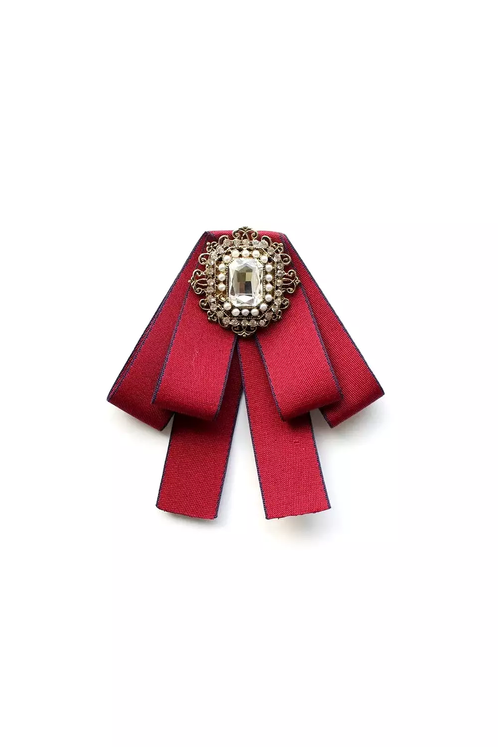 THE CORONATION BROOCH PINOT