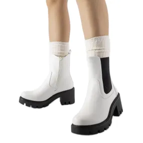 White insulated boots with a Hattiesburg block